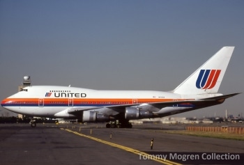 N143UA 747SP United