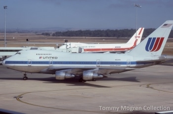 N529PA 747SP United