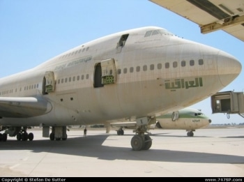 YI-AOX 747SP Iraqi Airways