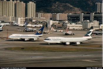 N4522V 747SP Mandarin Airlines