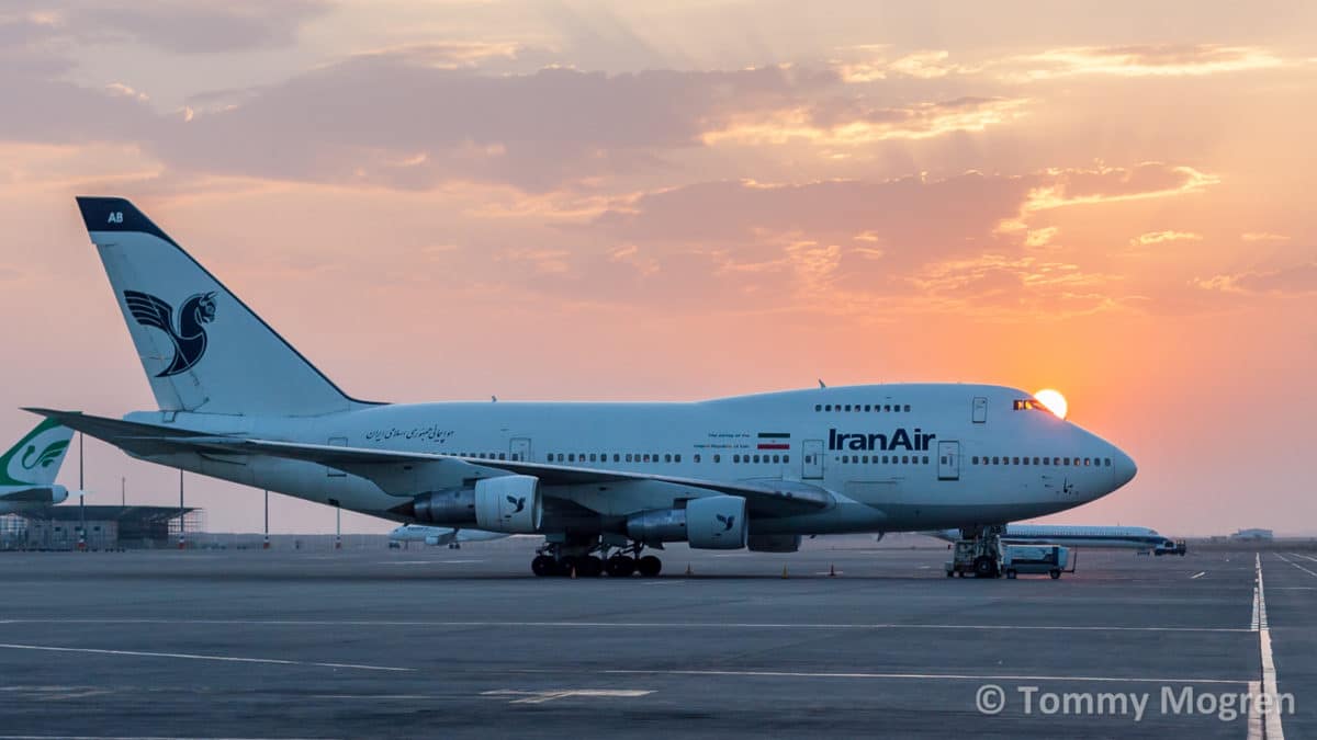 EP-IAB 747SP Iran Air in sunset
